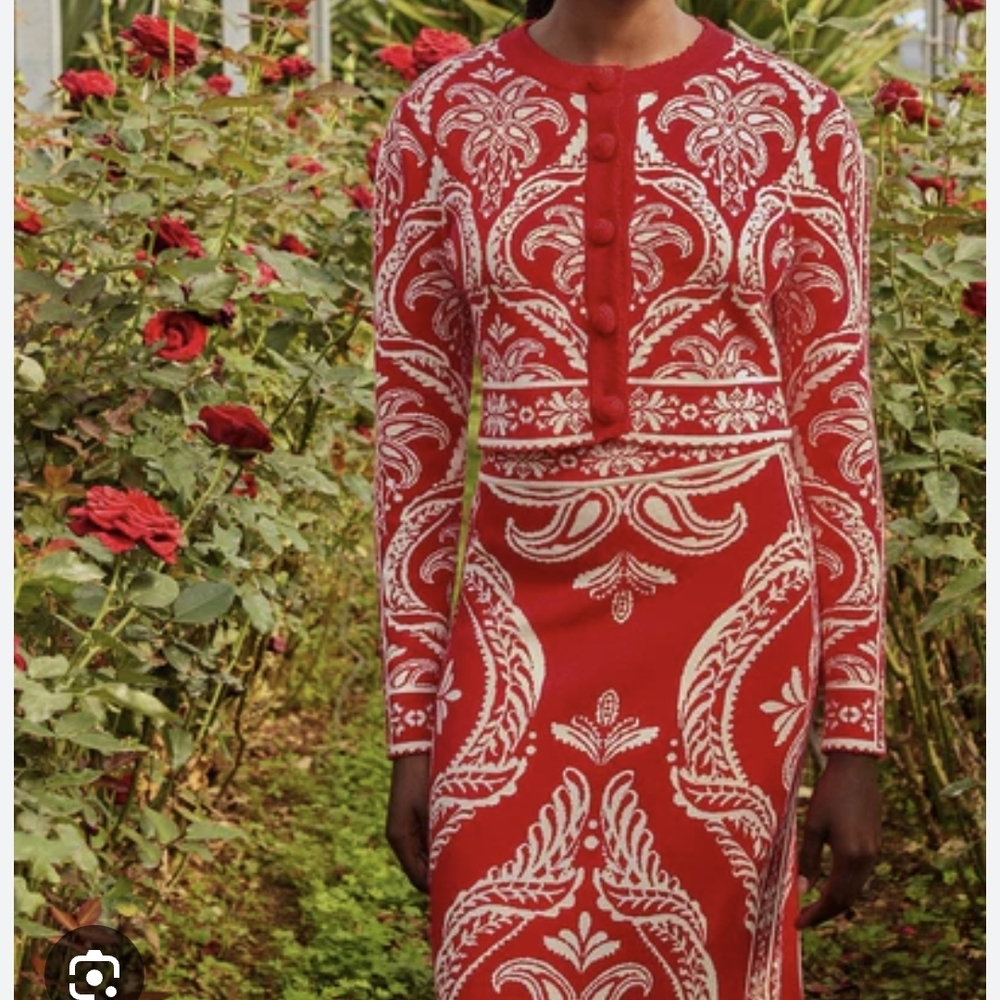 FARM Rio Red Romantic Garden Intarsia Cardigan - Picture 1 of 8
